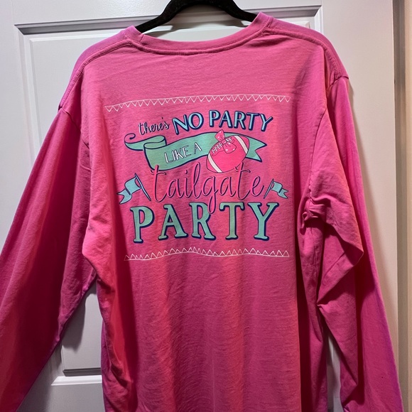 Pressbox Tops - NWT Pressbox Long Sleeved Pink Tailgate Party Shirt